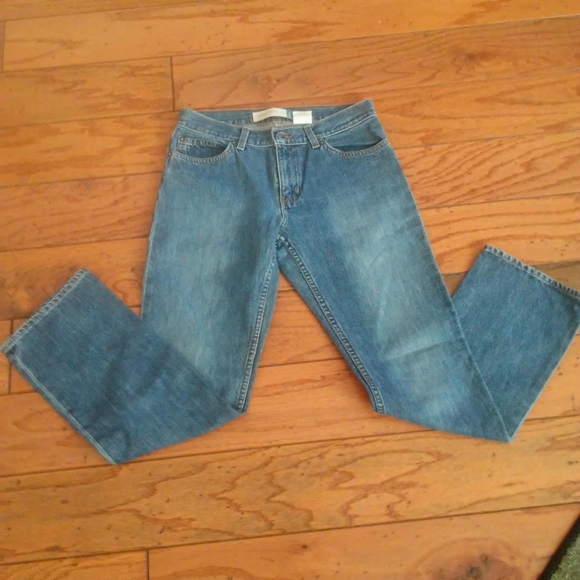 Denim - NWOT THE GAP LADIES MODERN BOOT CUT JEANS